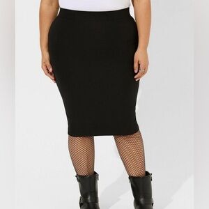 Torrid Black Classic Midi Studio Luxe Ponte Pencil Skirt Pull On Plus Size 1X
